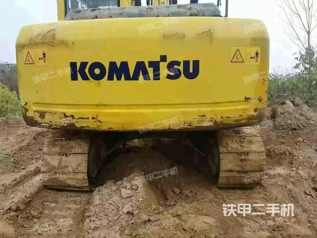 回轉(zhuǎn)馬達(dá)和主控閥（整機(jī)外觀）