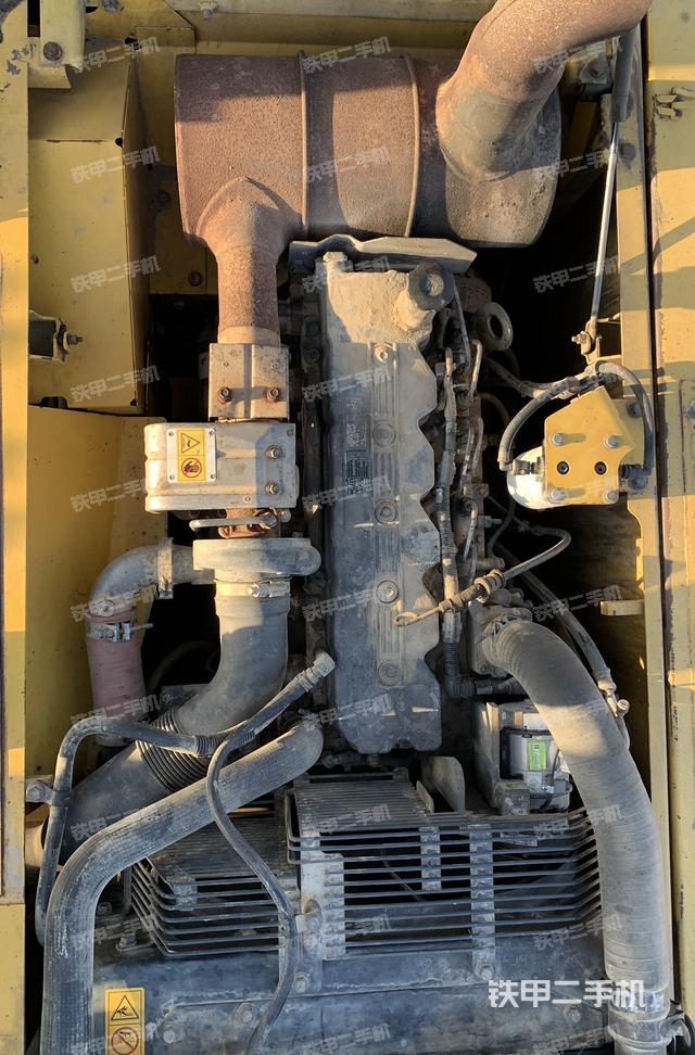 發(fā)動機(jī)室（上車部件）