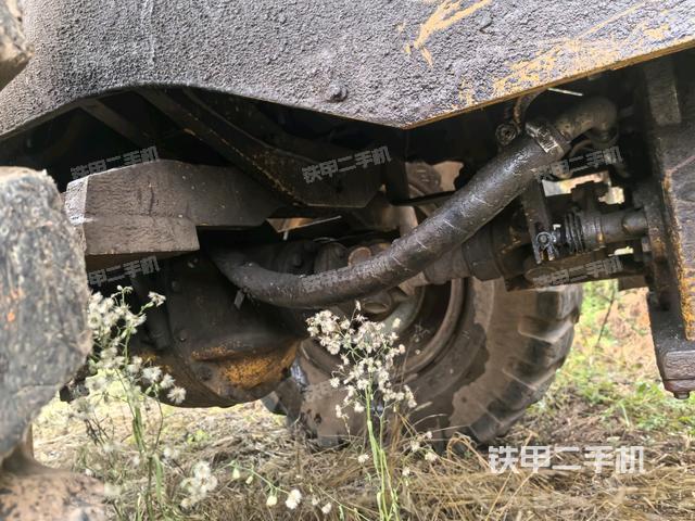 后驅(qū)動橋（液壓/傳動系統(tǒng)）