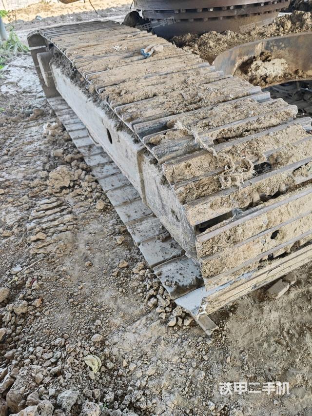 右側(cè)履帶整體（行走機(jī)構(gòu)）