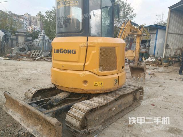 右后45（整機(jī)外觀）