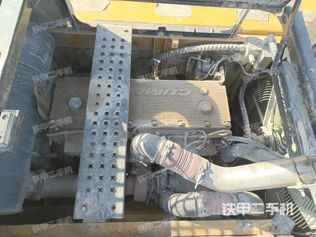 氣門室蓋螺絲特寫(上車部件) 氣門室蓋螺絲特寫(上車部件)