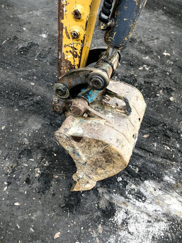 鏟斗45度（工作和回轉(zhuǎn)裝置）