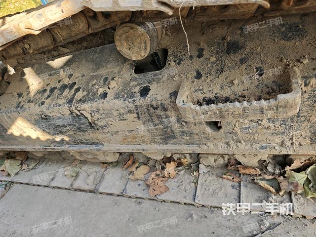 右側行走馬達蓋板(行走機構) 右側行走馬達蓋板(行走機構)