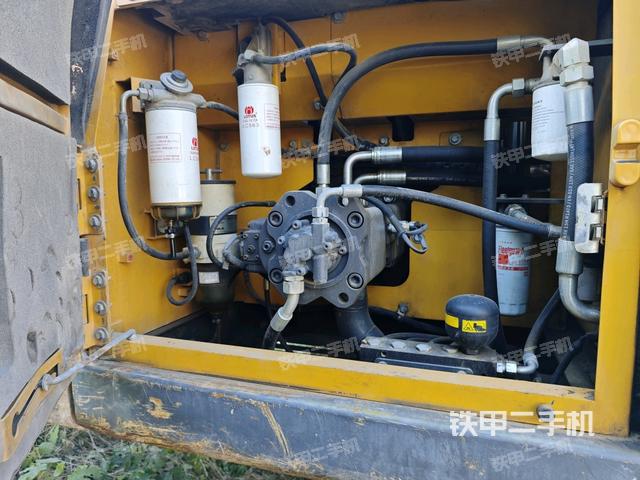 液壓泵室（大件艙室）