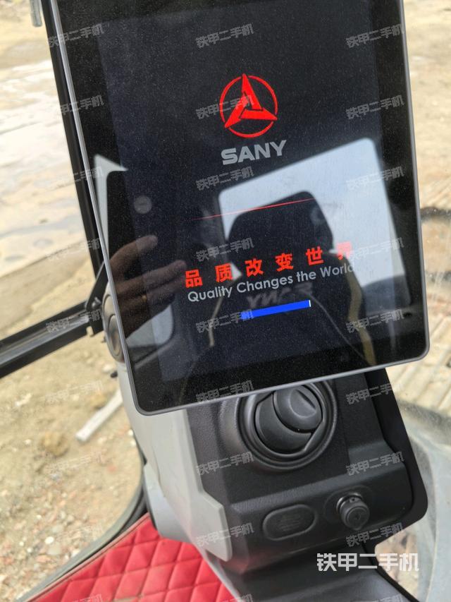 顯示屏?(駕駛室部分) 顯示屏?(駕駛室部分)