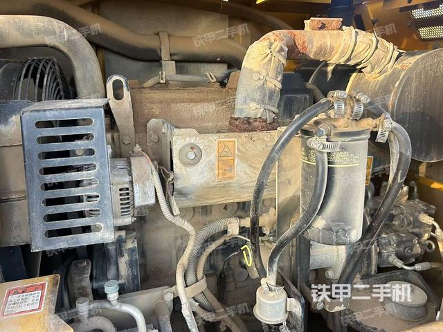 發(fā)動(dòng)機(jī)整體俯視（整機(jī)外觀）