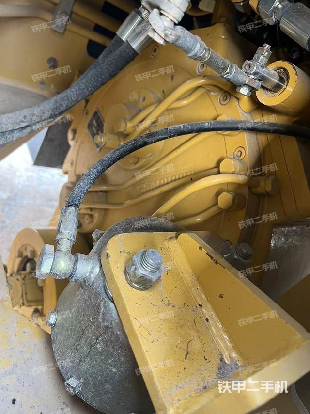 變速箱(整機(jī)外觀及大件) 變速箱(整機(jī)外觀及大件)