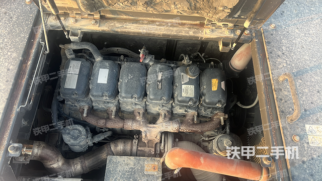 發(fā)動(dòng)機(jī)整體俯視(整機(jī)外觀) 發(fā)動(dòng)機(jī)整體俯視(整機(jī)外觀)