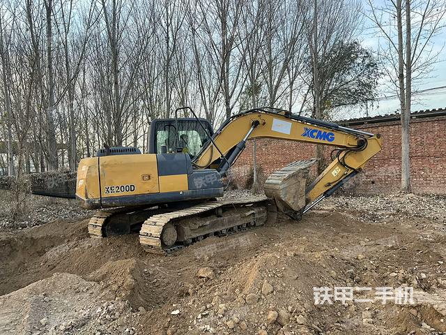 整機(jī)右后45°(整機(jī)外觀) 整機(jī)右后45°(整機(jī)外觀)