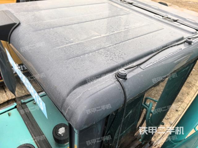 駕駛室頂部俯視(上車部件) 駕駛室頂部俯視(上車部件)