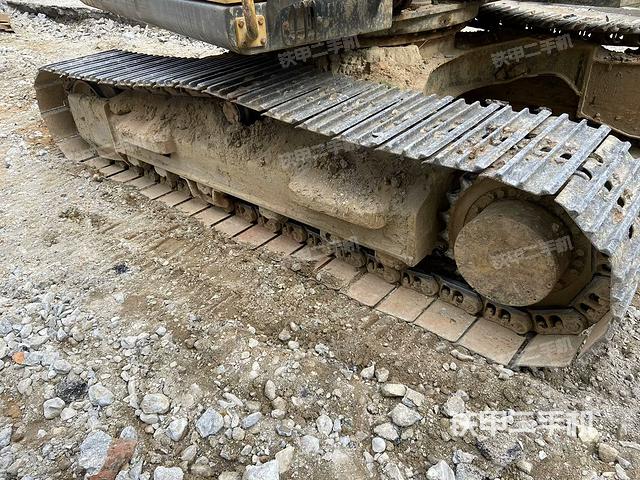 左側(cè)履帶整體?（行走機(jī)構(gòu)）