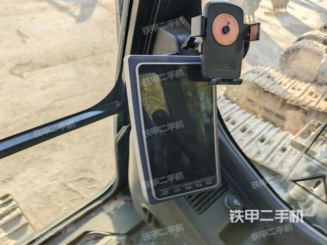 顯示屏?(駕駛室部分) 顯示屏?(駕駛室部分)