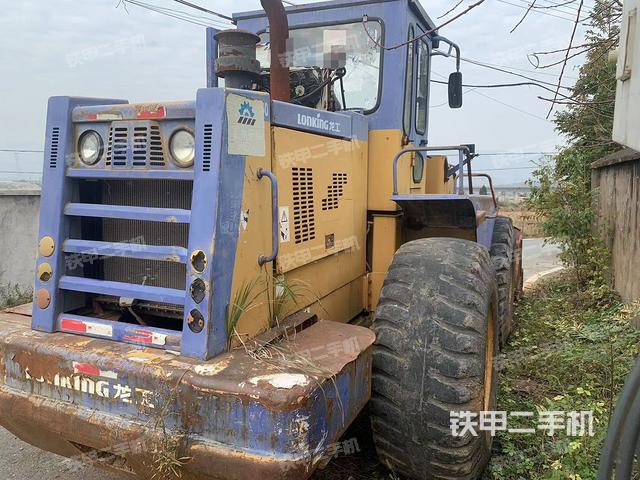 整機(jī)右后45°(整機(jī)外觀及大件) 整機(jī)右后45°(整機(jī)外觀及大件)