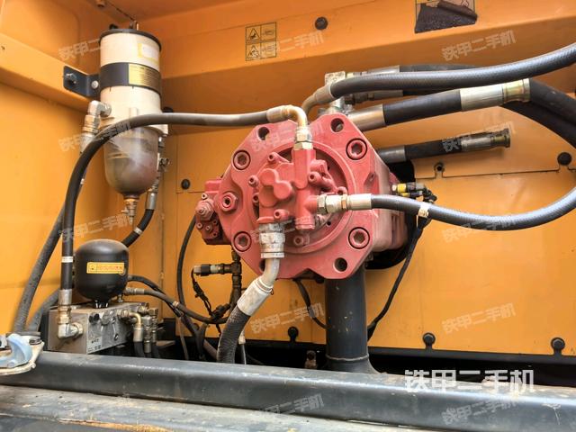 液壓泵室（大件艙室）