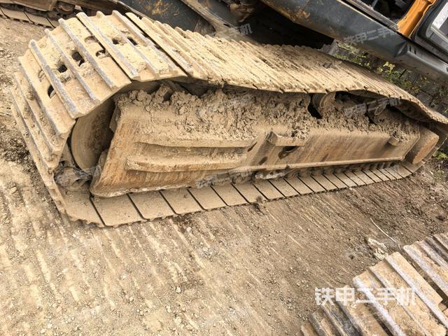 右側(cè)履帶整體（行走機構(gòu)）