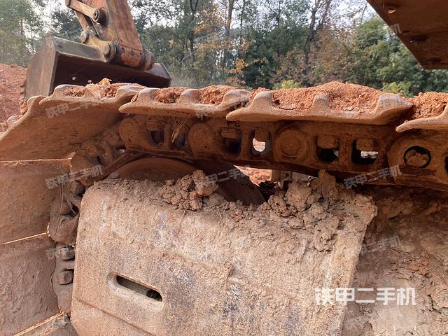 左導(dǎo)向輪（行走機(jī)構(gòu)）