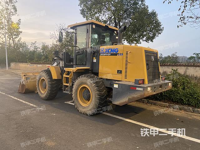 整機右后45°（整機外觀及大件）