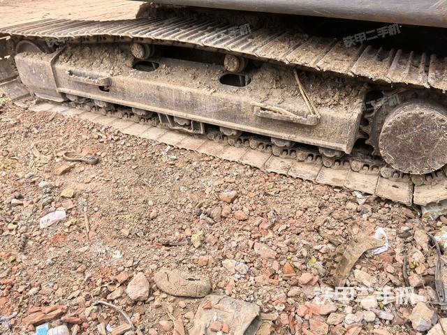 右側(cè)履帶整體（行走機(jī)構(gòu)）