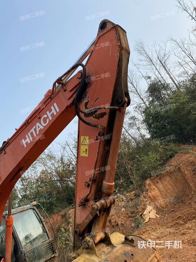 小臂整體右前（工作和回轉(zhuǎn)裝置）