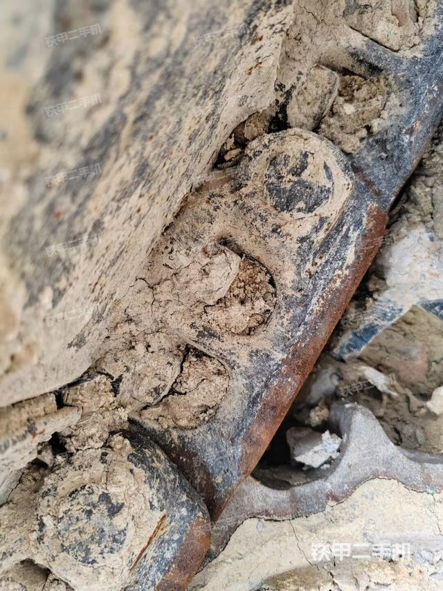 左側(cè)行走馬達(dá)蓋板(行走機(jī)構(gòu)) 左側(cè)行走馬達(dá)蓋板(行走機(jī)構(gòu))