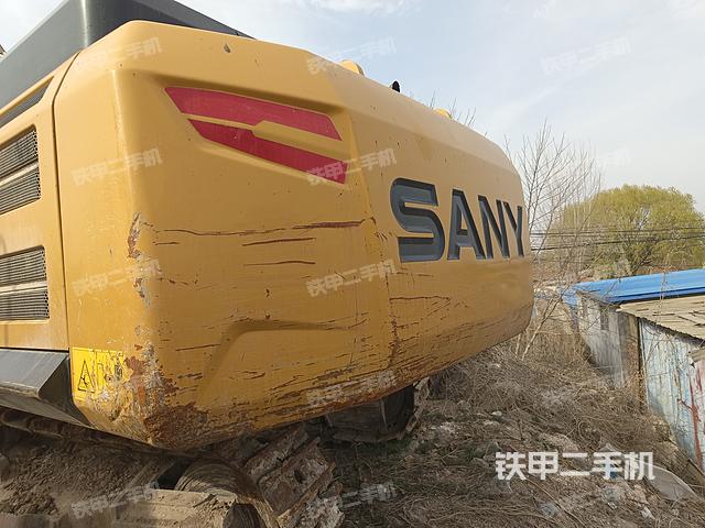 整機(jī)右后45°(整機(jī)外觀) 整機(jī)右后45°(整機(jī)外觀)