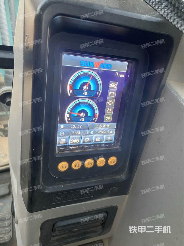 顯示屏?（駕駛室部分）