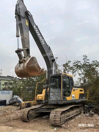 沃爾沃EC210D挖掘機(jī)