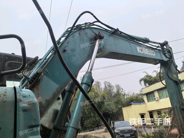 大臂整體?右側(cè)(工作和回轉(zhuǎn)裝置) 大臂整體?右側(cè)(工作和回轉(zhuǎn)裝置)