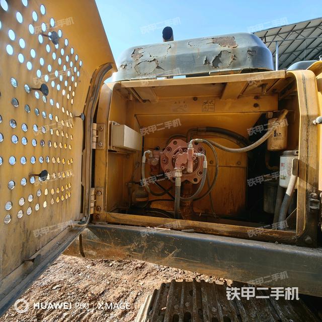 散熱器正面(大件艙室) 散熱器正面(大件艙室)