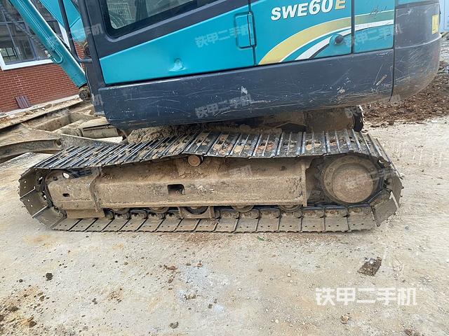 左側(cè)履帶整體?（行走機(jī)構(gòu)）