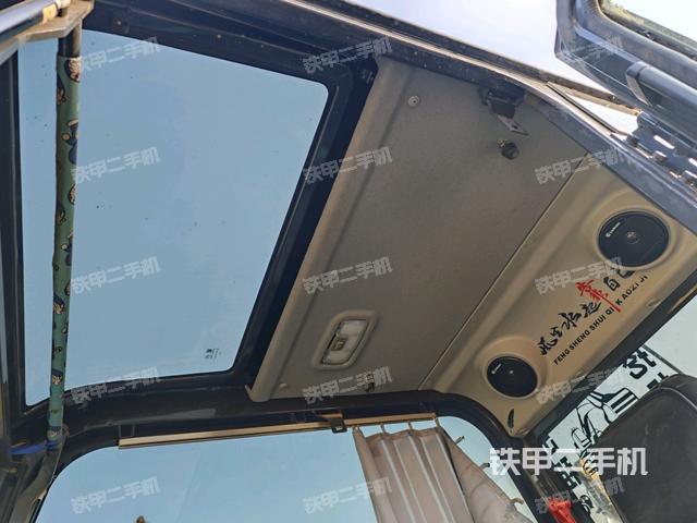 頂棚整體（駕駛室部分）