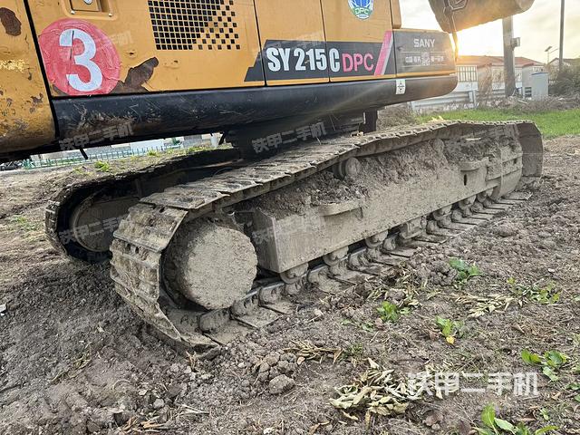 左側(cè)履帶整體?（行走機(jī)構(gòu)）