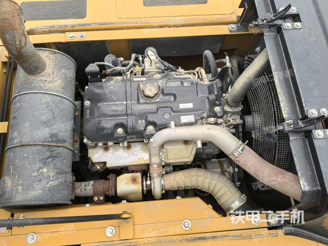 發(fā)動(dòng)機(jī)室(上車部件) 發(fā)動(dòng)機(jī)室(上車部件)