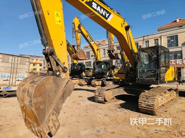 右后45(整機外觀) 右后45(整機外觀)
