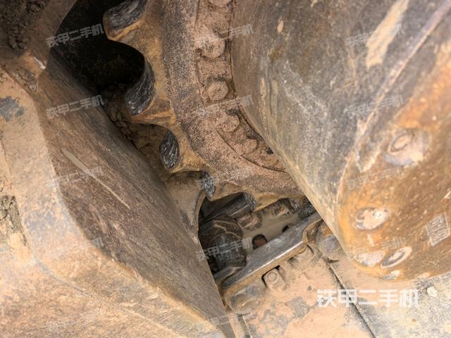 左驅(qū)動(dòng)輪(行走機(jī)構(gòu)) 左驅(qū)動(dòng)輪(行走機(jī)構(gòu))