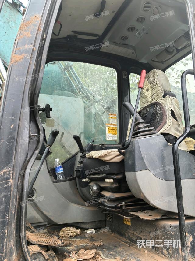 小時(shí)表(駕駛室部分) 小時(shí)表(駕駛室部分)