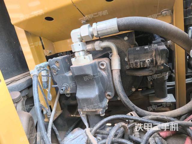 液壓泵室（大件艙室）