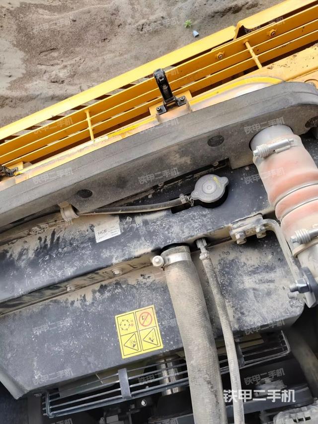 水箱+風(fēng)扇特寫(上車部件) 水箱+風(fēng)扇特寫(上車部件)