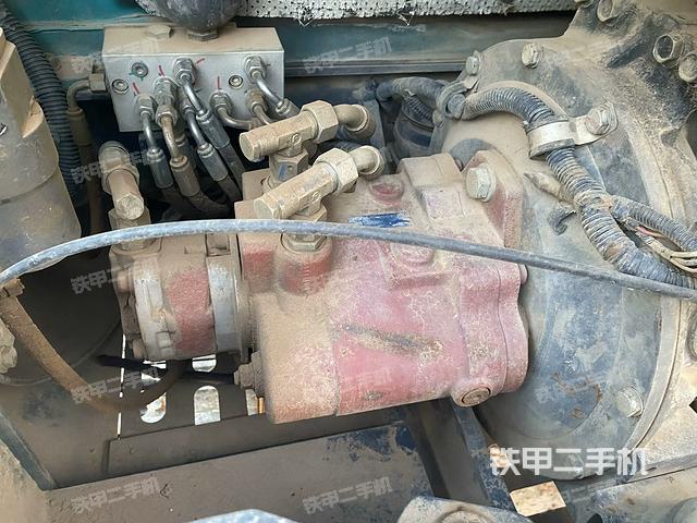 液壓泵室（大件艙室）