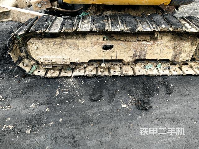 左側(cè)履帶整體?（行走機(jī)構(gòu)）