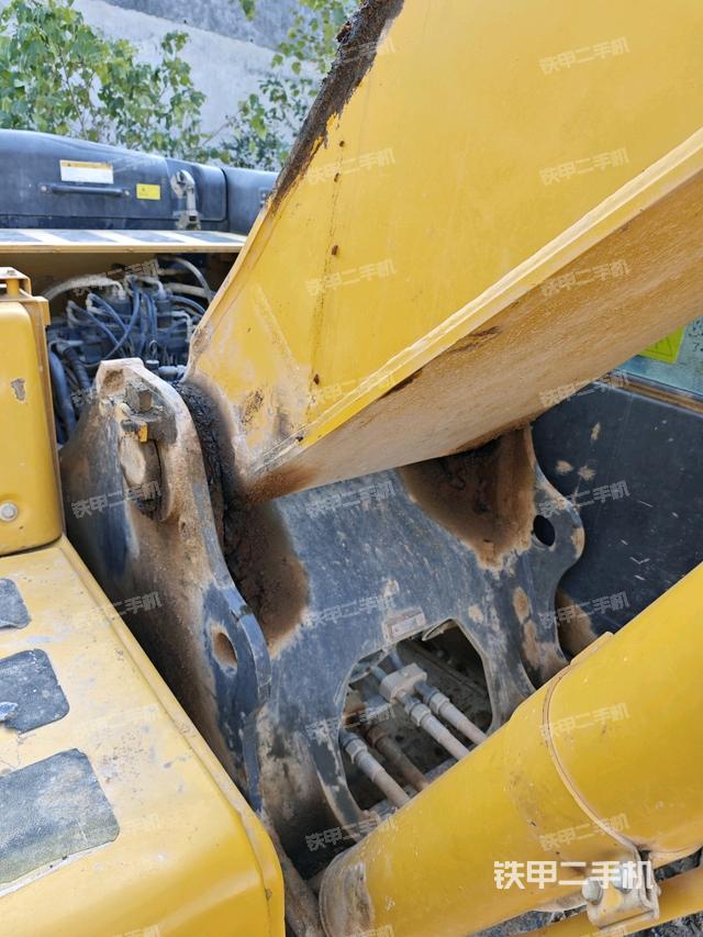 大臂根部?斜視（工作和回轉(zhuǎn)裝置）