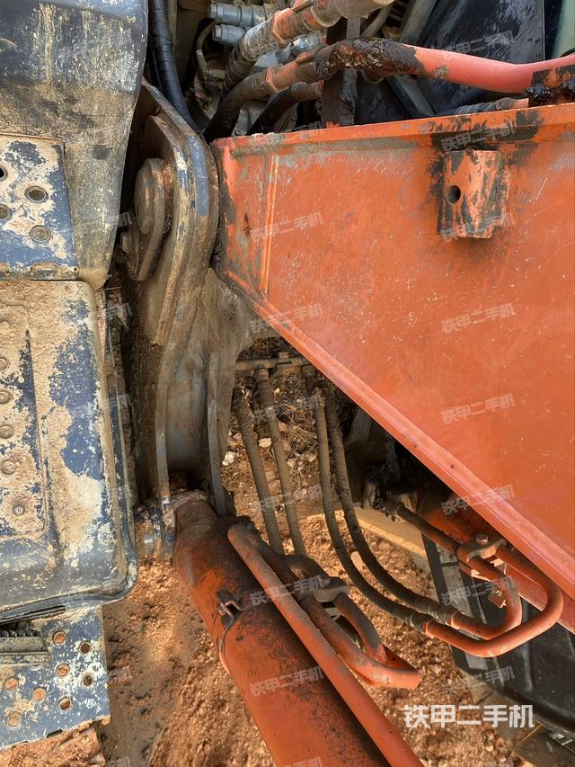 大臂根部?斜視（工作和回轉(zhuǎn)裝置）