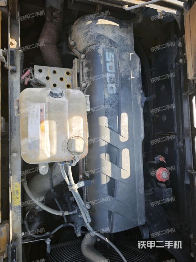 發(fā)動(dòng)機(jī)整體俯視（整機(jī)外觀）