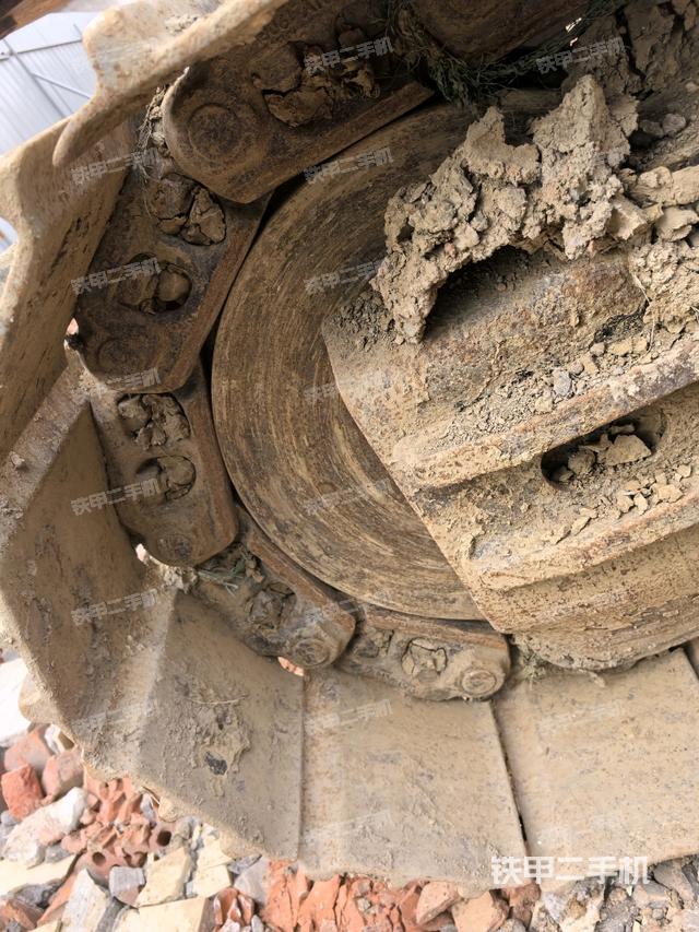 左托鏈輪和鏈筋(行走機(jī)構(gòu)) 左托鏈輪和鏈筋(行走機(jī)構(gòu))