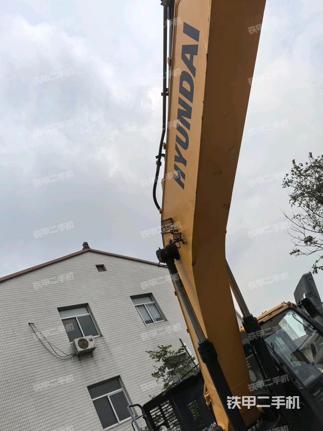 大臂整體?右側(cè)（工作和回轉(zhuǎn)裝置）