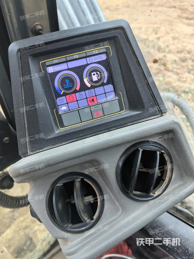 顯示屏?（駕駛室部分）