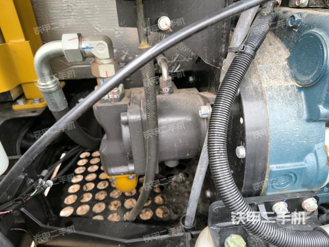 液壓泵室（大件艙室）