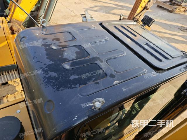駕駛室頂部俯視(上車部件) 駕駛室頂部俯視(上車部件)