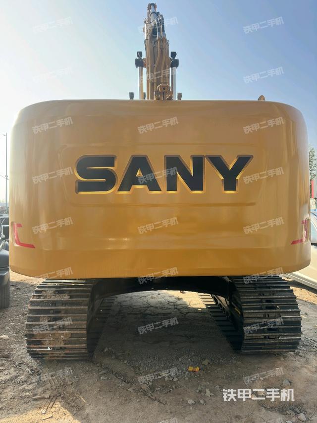 整機右后45°（整機外觀）